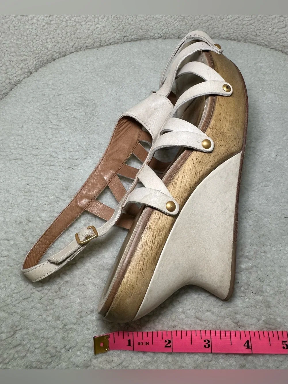 Leifsdottir Vintage Anthropologie Ivory Leather Wood Platform Wedge Strappy 9